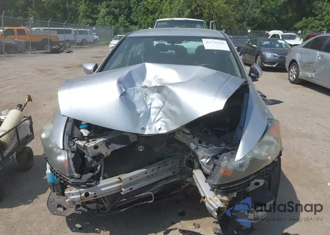 2010 Honda Accord 2.4 Lx-P z USA, uszkodzony, nr VIN 1HGCP2F4XAA098059